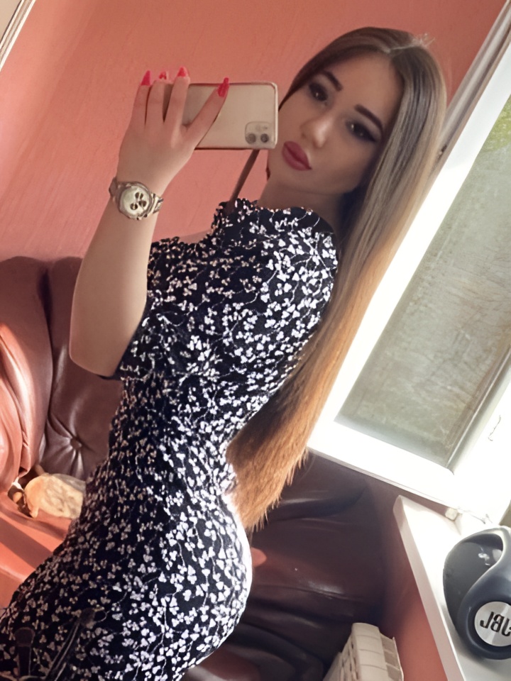 Екатерина привлекальеная девушка из Енакиева цена от 10000 руб