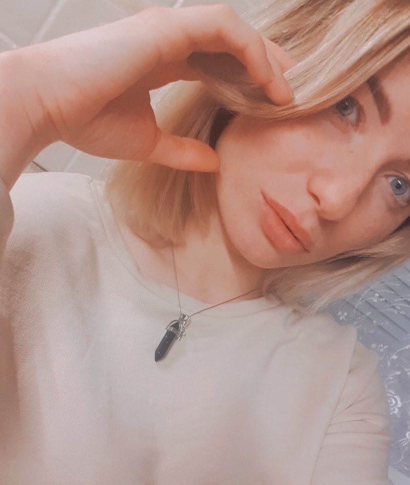 Жанна привлекальеная девушка из Енакиева цена от 3000 руб