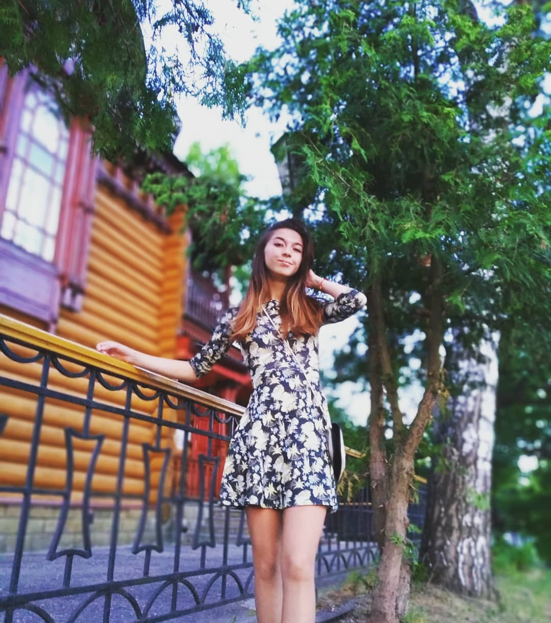 Кристина привлекальеная девушка из Енакиева цена от 4000 руб