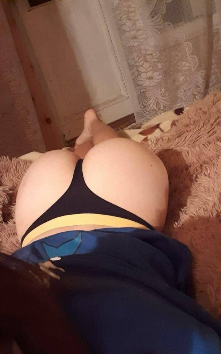 Дарина привлекальеная девушка из Енакиева цена от 3500 руб