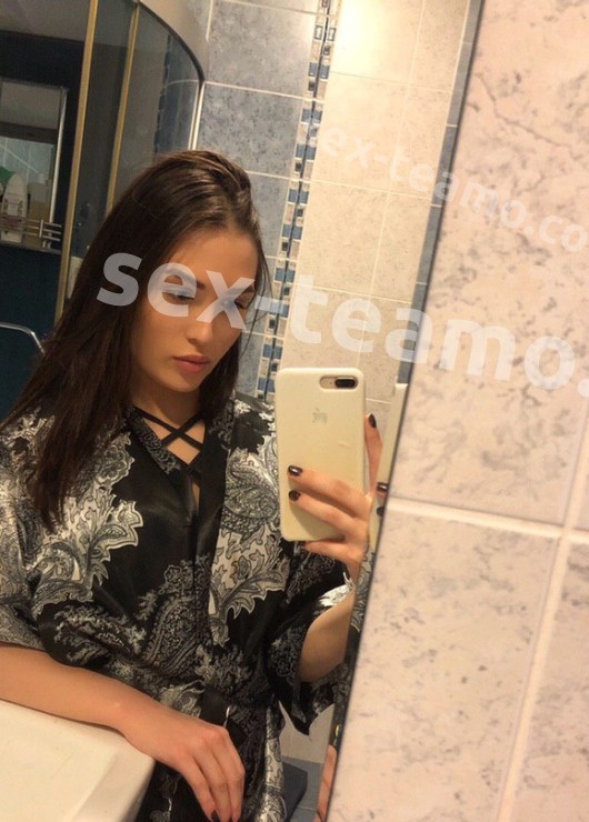 Лиза привлекательная девушка из Енакиева цена от 3500 руб