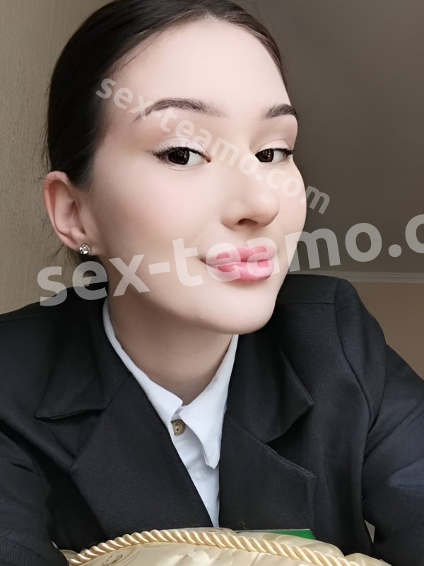 Тина из Енакиева